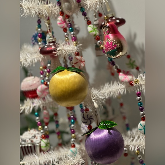 Large Satin Fruits Christmas Ornaments Vintage - Picture 15 of 16